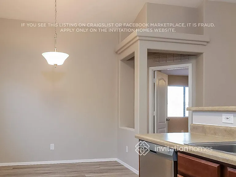 5448 S 237th Ln — Photo 6