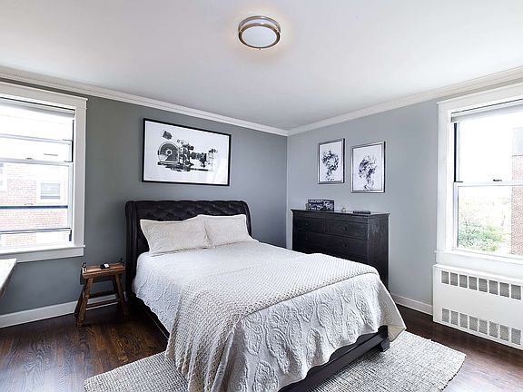 5th image of 105-25 67th Ave APT 6F