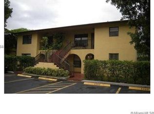 8948 NW 21st St #9, Hollywood, FL 33024