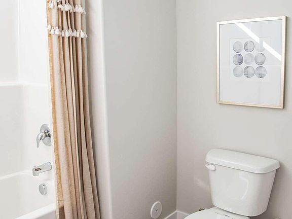 Bathroom in Master bedroom