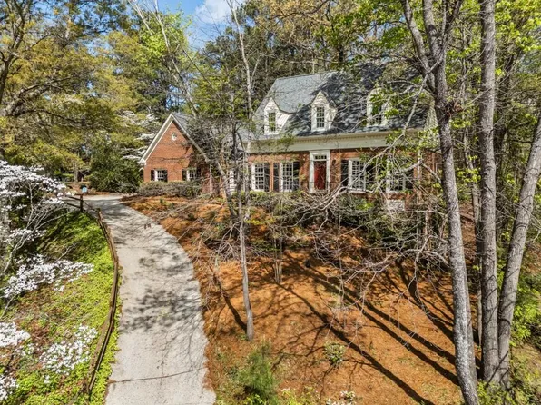 2923 Vinings Forest Way SE, Atlanta, GA 30339
