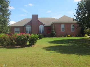 411 Southland Trl, Byron, GA 31008