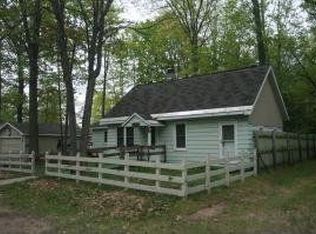 1613 Helen Ave, Gaylord, MI 49735