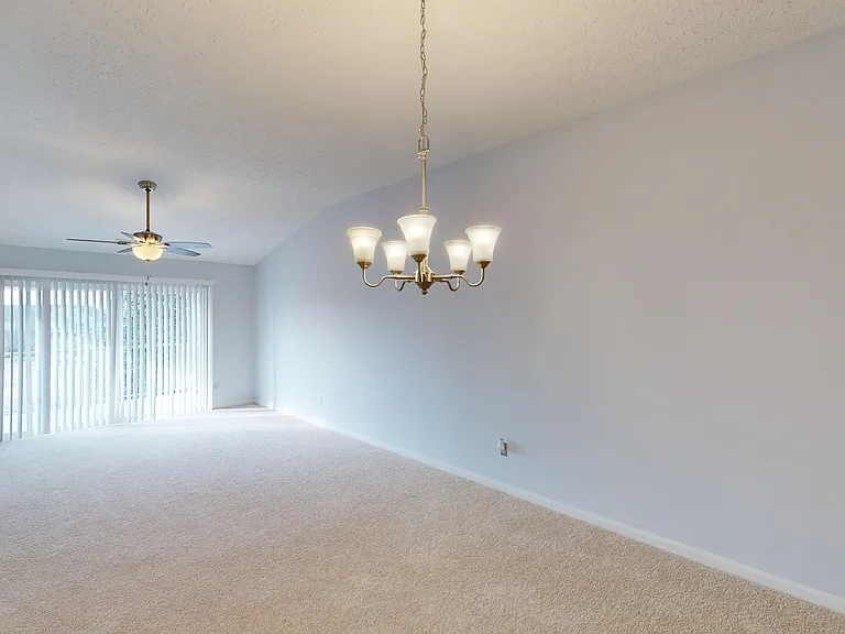 6727 Cloudscape Way — Photo 27