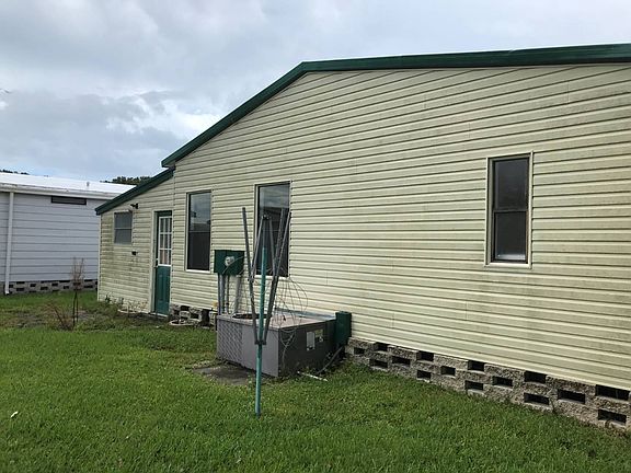 3rd image of 12100 Seminole Blvd Lot 398