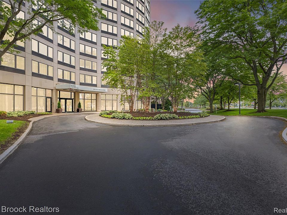 1st image of 5000 Town Ctr Suite 2605