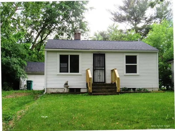 276 Devonshire Rd, Ypsilanti, MI 48198