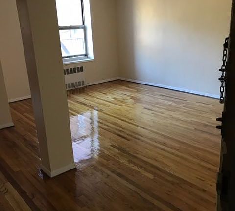 3rd image of 6255 Broadway APT 4H
