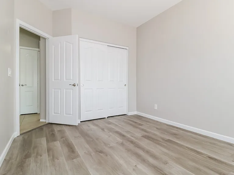 105 N 108th Dr — Photo 15