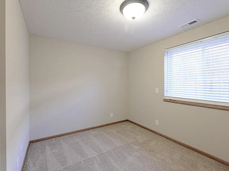 8919 Truchard Rd — Photo 26