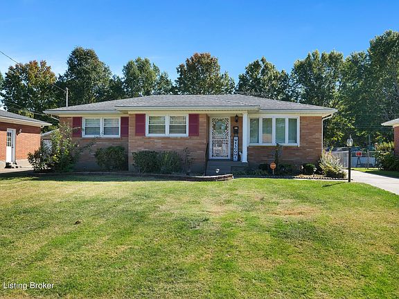 3rd image of 5523 Mariemont Rd