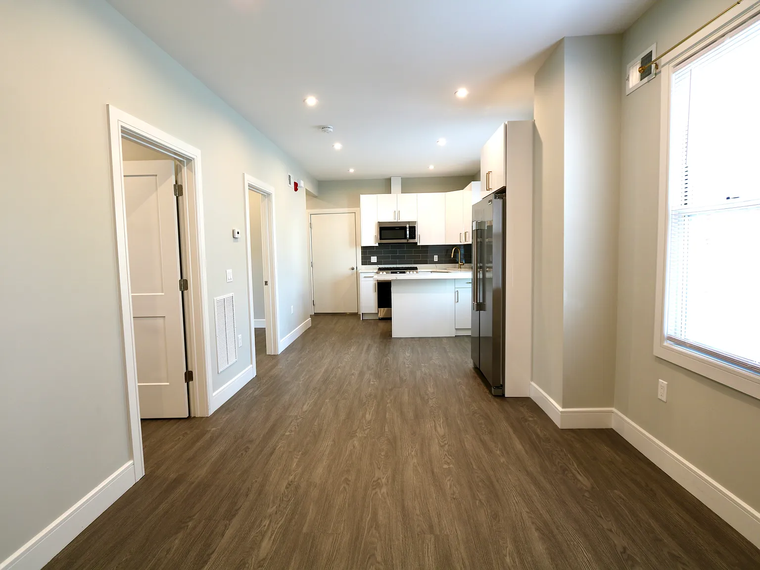 59 Locust Ave — Photo 4