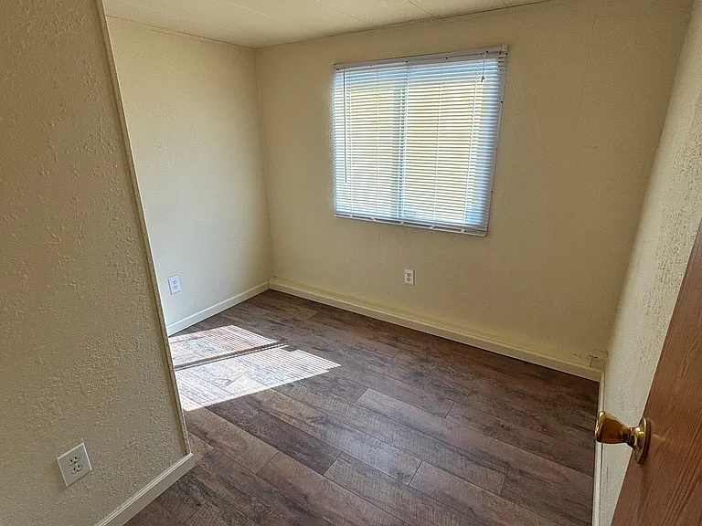 1700 Dechant Rd #18DECHANT — Photo 6