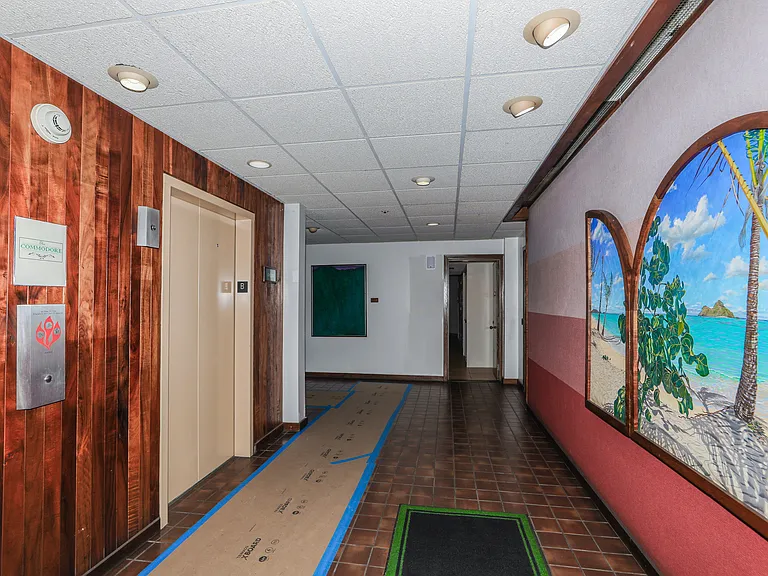 555 Hahaione St #B100 — Photo 39