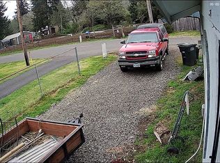 877 NW James Franks Ave, Siletz, OR 97380