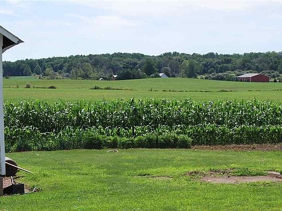 Can't complain about this view.. Just quiet peaceful land.