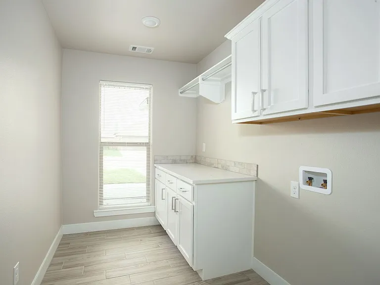 9107 Lexford Dr — Photo 14