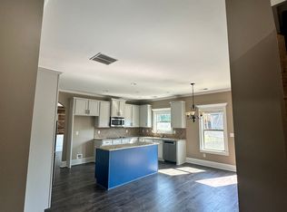 1464 Josh Valley Ln, Lawrenceville, GA 30043