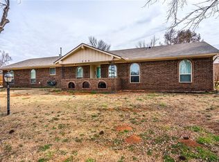 730 N Morgan Rd, Mustang, OK 73064