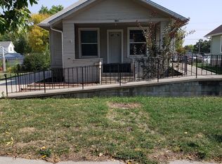 1109 S 3rd St, Norfolk, NE 68701