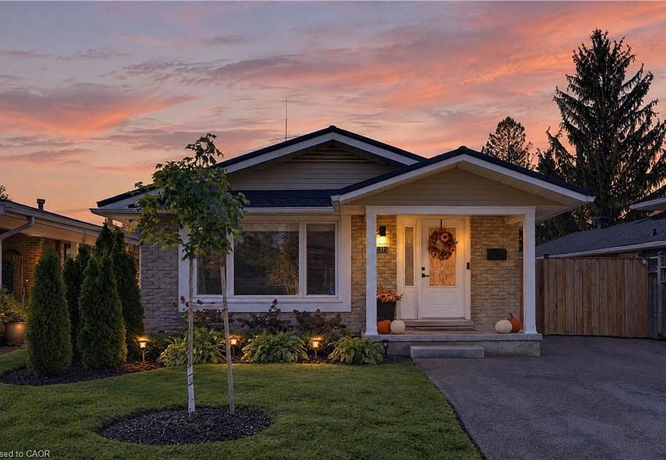 1st image of 111 Kingswood Dr