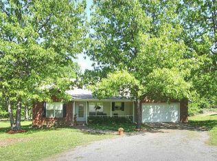 447 N Two Mile Rd, Fort Gibson, OK 74434