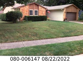 832 Prince William Ln, Westerville, OH 43081