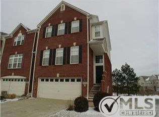 459 Cherry Orchard Rd #97, Canton, MI 48188