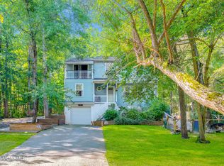 61 S Lakeview Dr, Jackson, NJ 08527