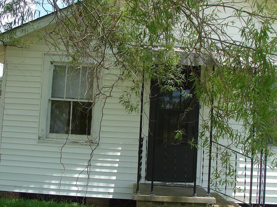 1st image of 1301 Bourg St