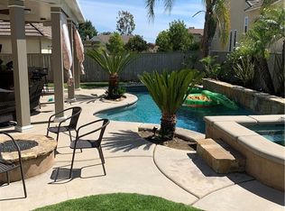 1721 Swan Loop E, Upland, CA 91784