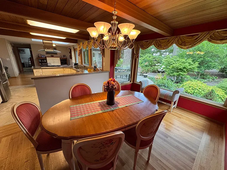 16459 Fairway Dr — Photo 11
