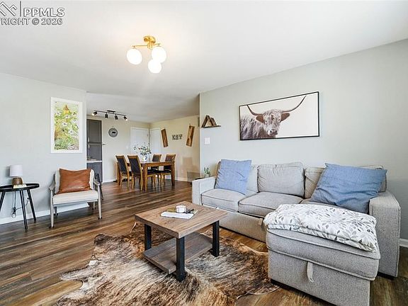 5th image of 1510 Crestone Ave
