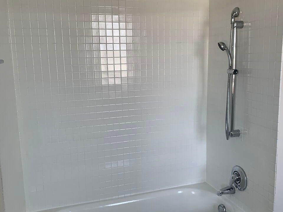 1st image of 1370 E Hyde Park Blvd #808