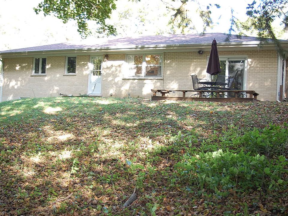 958 Sauganash Dr, Fontana, WI 53125 Zillow