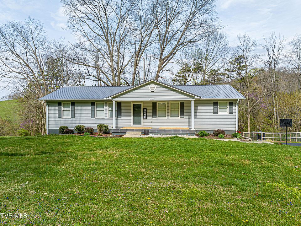 1st image of 21366 Cowan Dr
