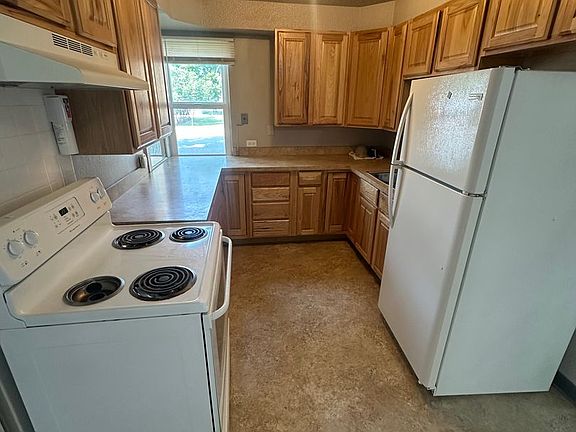 5th image of 2356 Dixon Ave #1