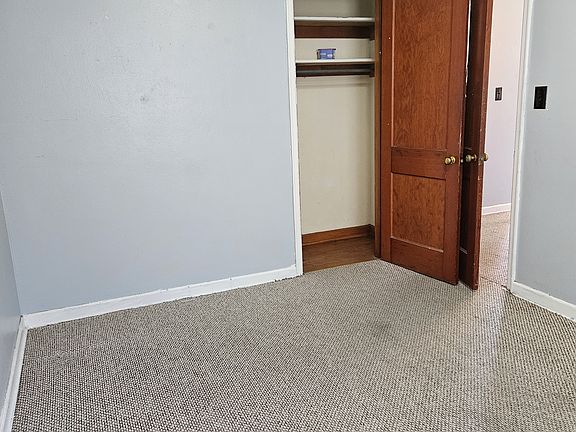 5th image of 5050 Pulliam St #5050