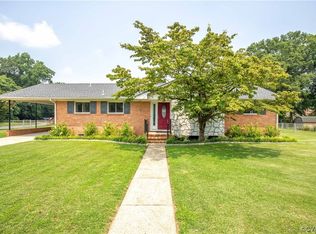 1019 Lakewood Dr, Colonial Heights, VA 23834