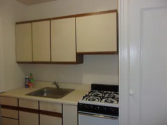 Rented by Melissa Conanan, LREB