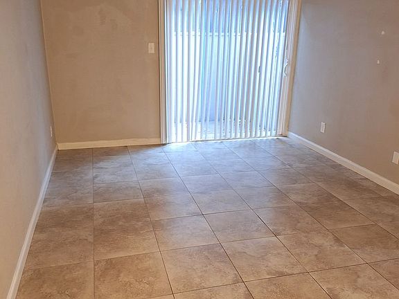 4th image of 2612-2616 2nd Ave #2