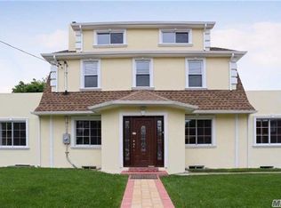 18803 Hilburn Ave, Saint Albans, NY 11412