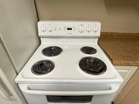 5th image of 2501 Harn Blvd APT H4
