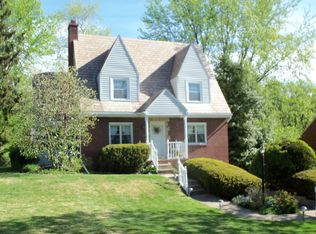 5660 Koeffler Dr, Pittsburgh, PA 15236