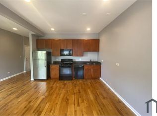 6754 S Cornell Ave, Chicago, IL 60617