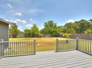 1910 Killarney Dr, Leander, TX 78641