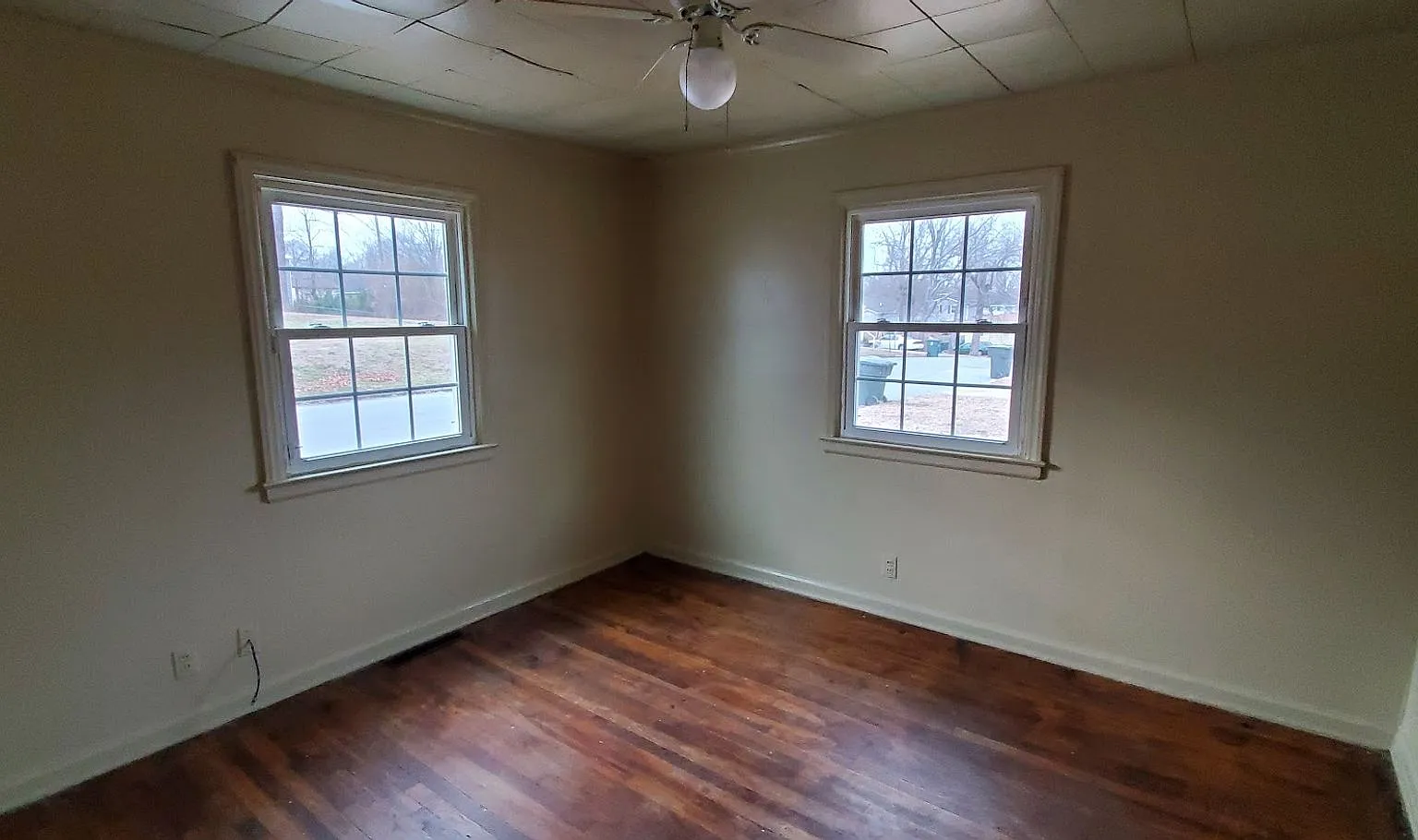 3 Bedroom 1 Bathroom House! — Photo 3