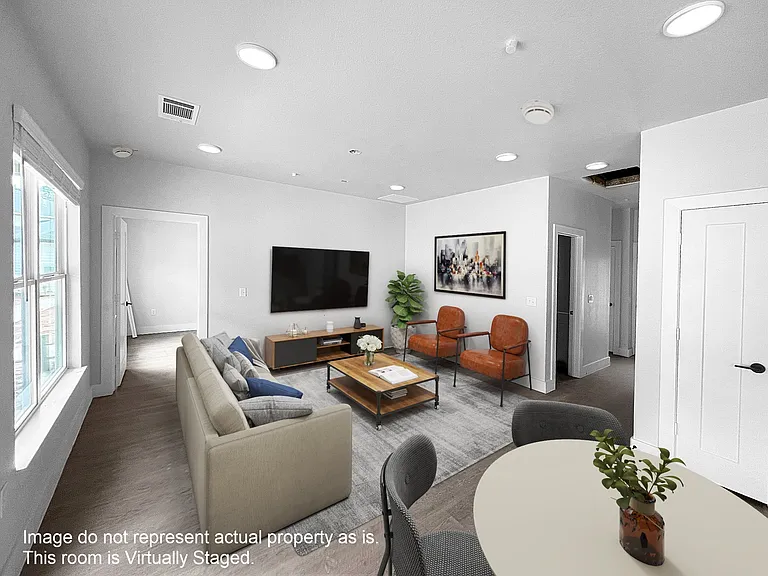2400-461 Montgomery Park Blvd #2400 — Photo 10