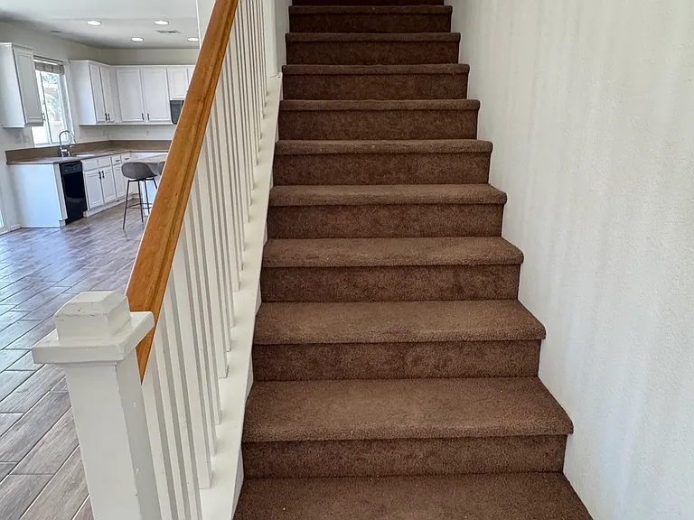 973 Yosemite Dr — Photo 32