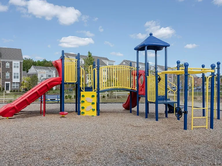 EVOLV at Stonehaven — Photo 27